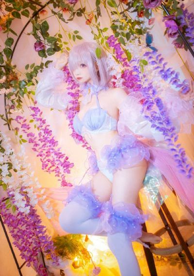 诱人的女邻居4