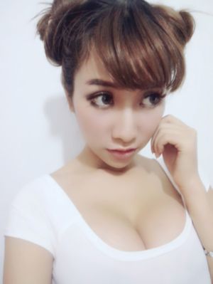 按摩店激情