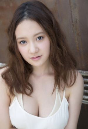 操小萝莉