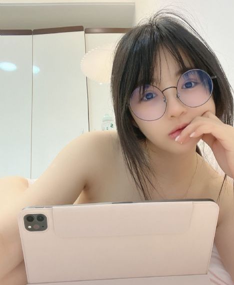 丝瓜草莓向日葵芭比小猪