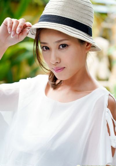 大人操小孩