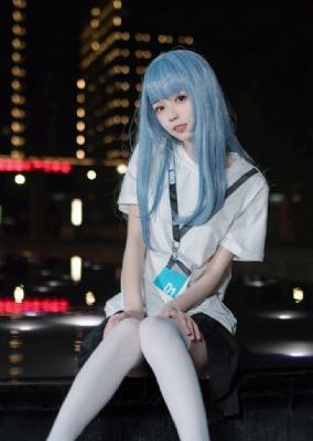 班上只有我一个男生动漫
