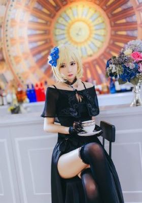 美女被男人扒开腿猛电视